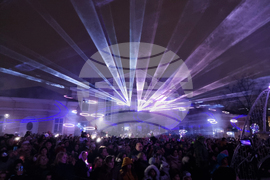 Ямбол - коледна елха