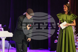 Бургас - „Тоника СВ" - коледен концерт