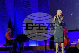 Франция - вицепрезидент - годишнина - концерт