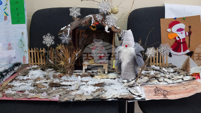 Над 480 деца и младежи претвориха в творби своите коледни фантазии за конкурс в Разград