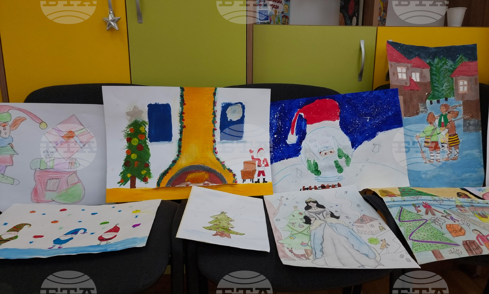 Българското училище „Христо Ботев“ в испанския град Алкала де Енарес ще организира на 20 декември коледен концерт и творчески работилници