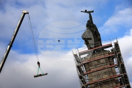 Паметник на Съветската армия - демонтаж