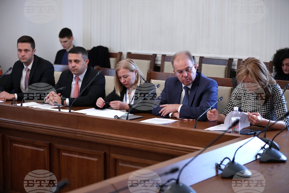 Парламент - Комисия по конституционни въпроси - заседание