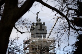 Паметник на Съветската армия - демонтаж