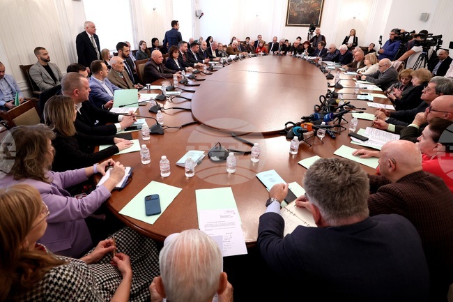 Парламент - БСП - среща - депутати от 7-то ВНС