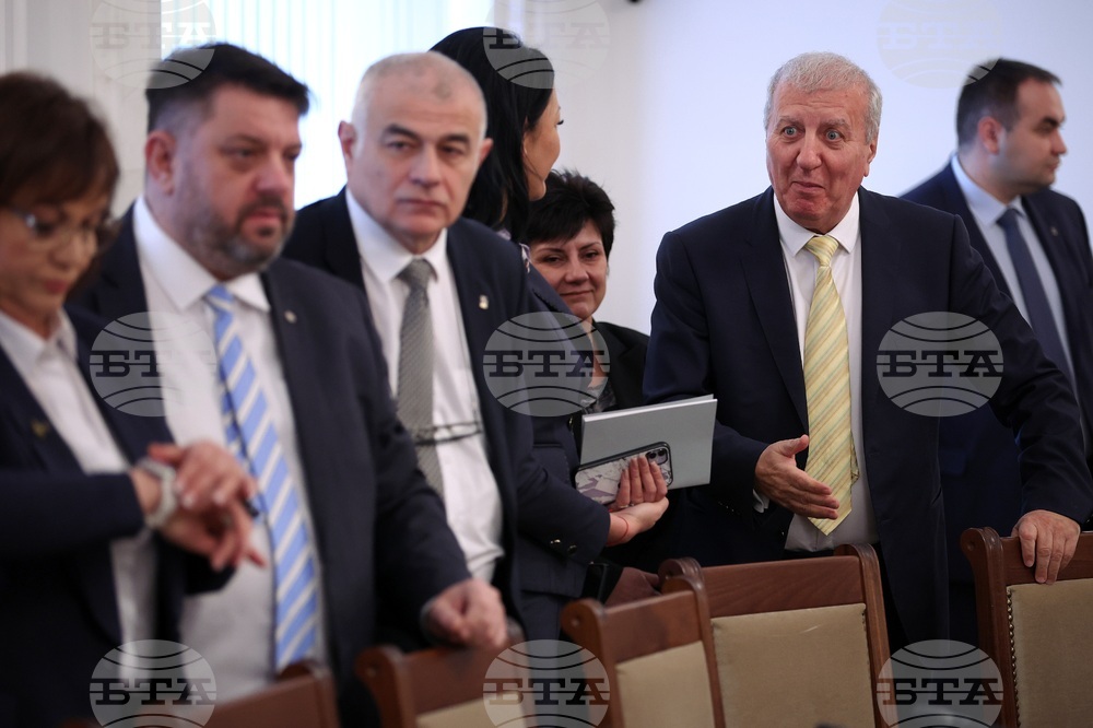 Парламент - БСП - среща - депутати от 7-то ВНС