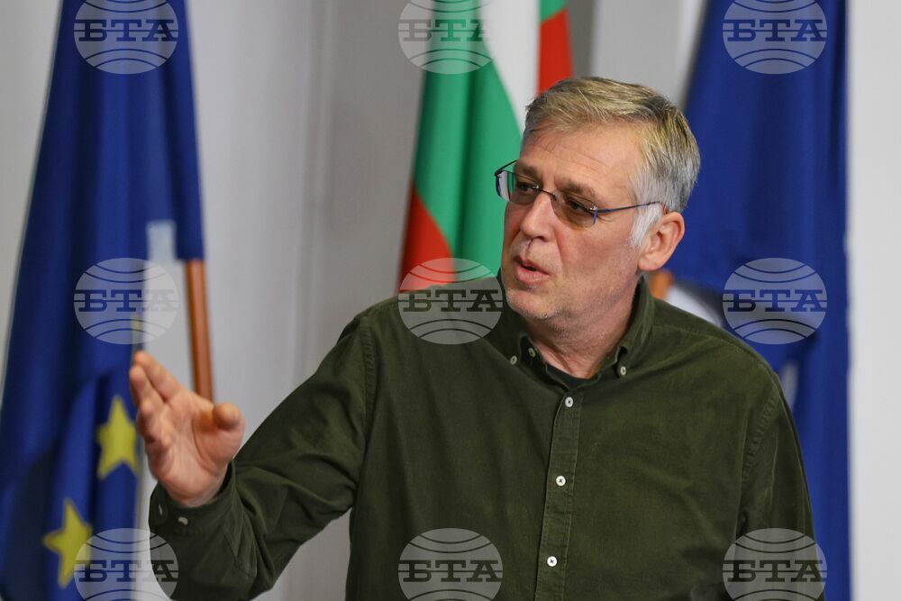 Национален пресклуб на БТА - София - филмова индустрия - пресконференция - Виктор Божинов