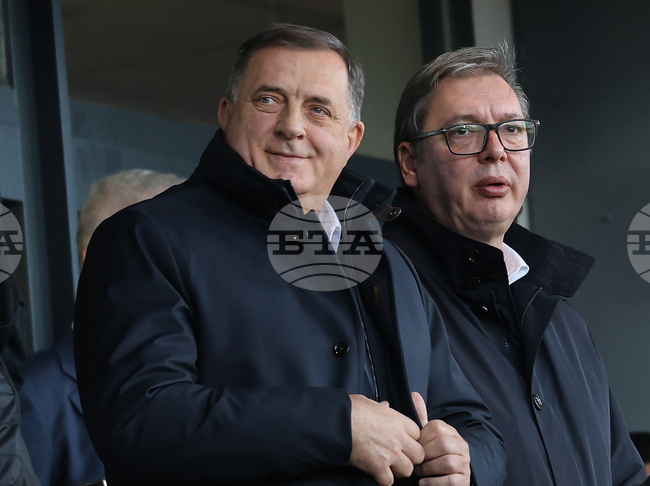 Сръбският президент Александър Вучич се срещна с отстранения от длъжност президент на босненската Република Сръбска Милорад Додик