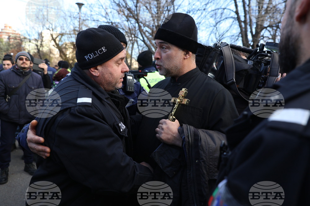 Паметник на Съветската армия - протест