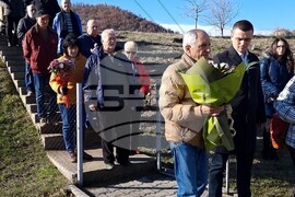 Момчилград - паметник - войници