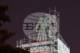 Паметника на Съветската армия - демонтаж