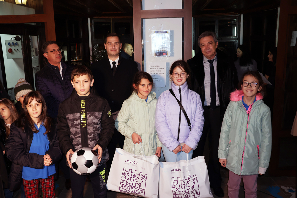 Община Ловеч: Десет училища се включиха в екосъстезание за разделно събиране на отпадъци