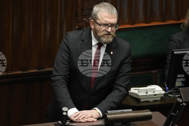 Историческият ревизионизъм предизвика полемика в Полша