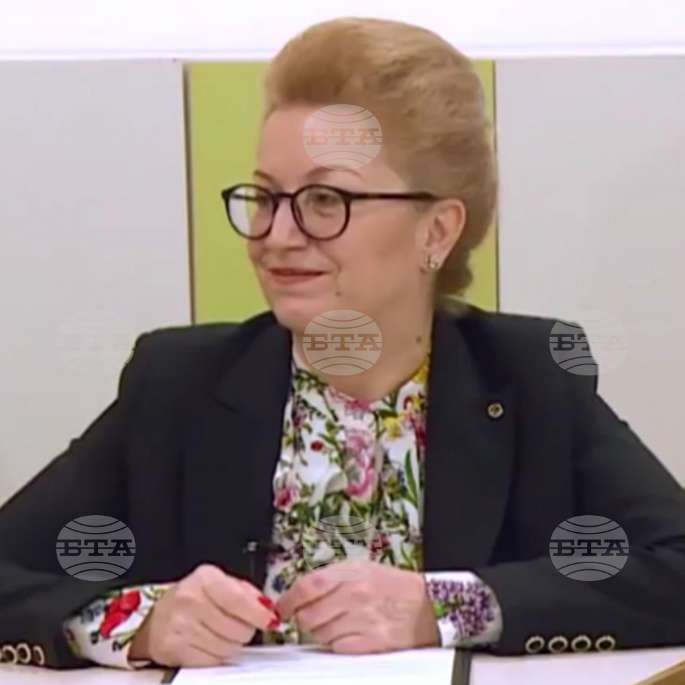 Училище „Васил Левски“ в Разград си е завоювало място на духовно средище в общността, казва директорът Диана Първанова