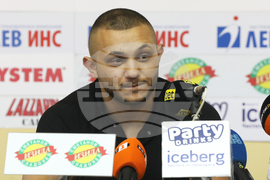 Вдигане на тежести - пресконференция