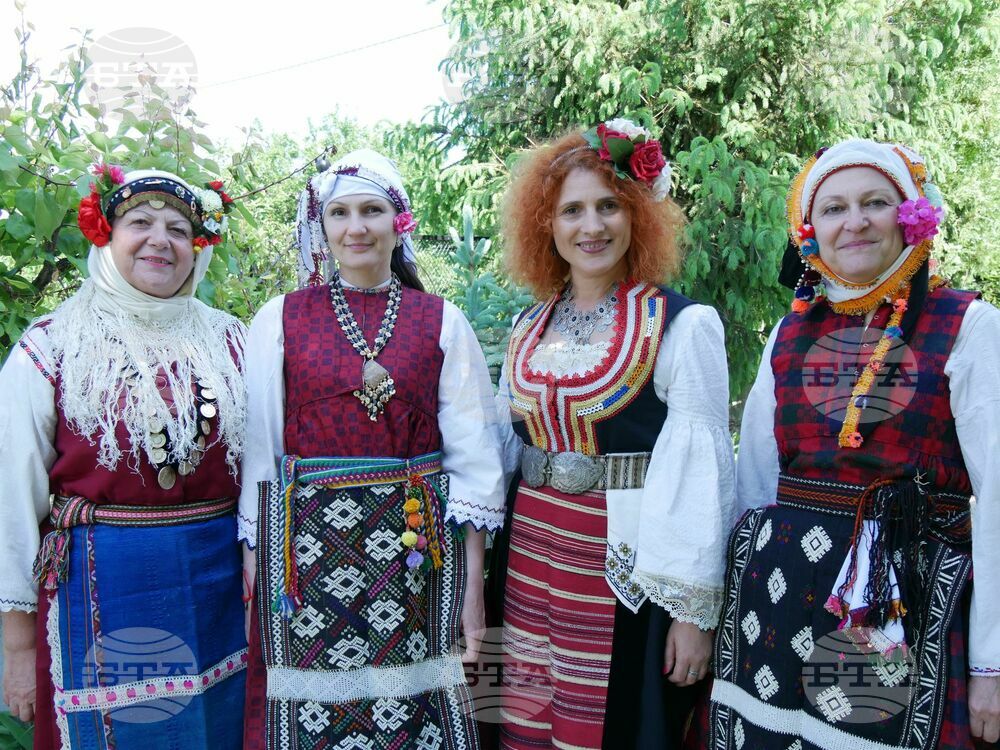 Бесарабска българка от Украйна гостува на варненското село Здравец