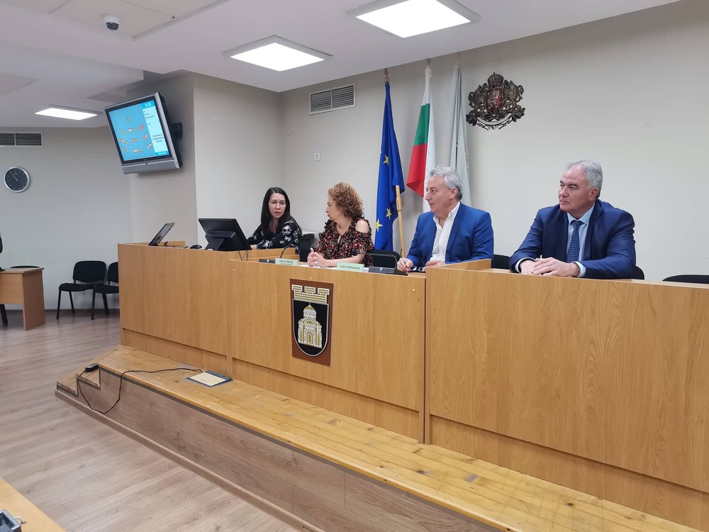 Мартин Митев запазва поста председател на Общински съвет - Плевен