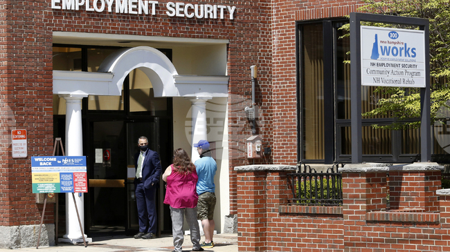 Броят на молбите за обезщетения при безработица в САЩ спада значително под прогнозите 