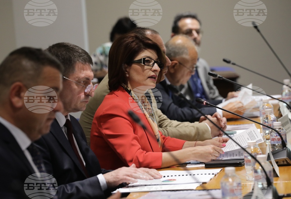 Комисия за контрол над службите за сигурност, прилагането и използването на специалните разузнавателни средства и достъпа до данните по Закона за електронните съобщения