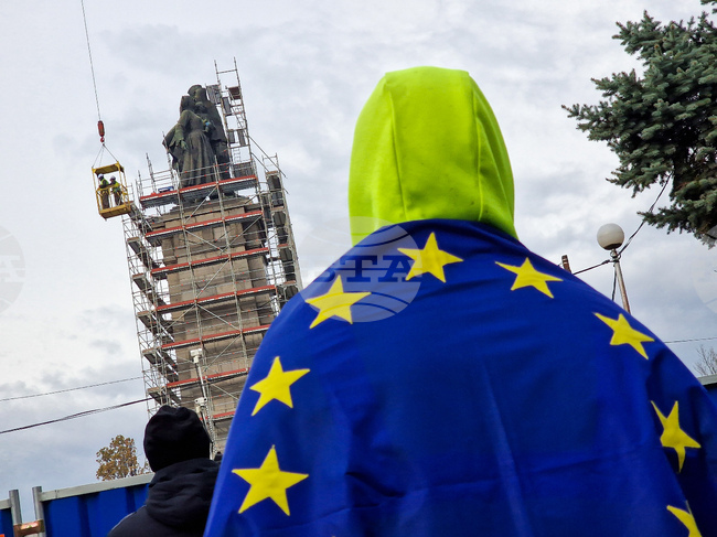 Паметник на съветската армия