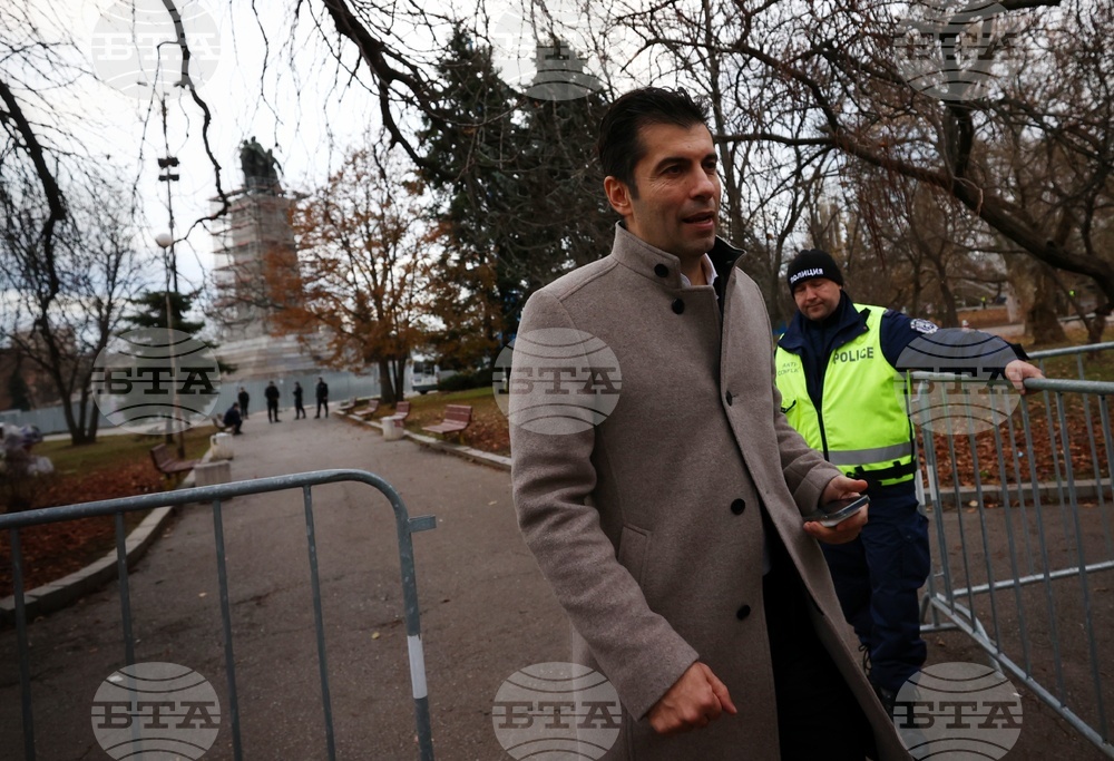 Паметник на съветската армия - Кирил Петков
