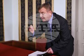 „Външнополитическата дейност на ВМРО (1893 - 1944)“  - книга - представяне