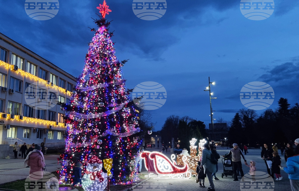 Търговище - коледно настроение - светлини