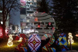 Ямбол - община Тунджа - коледна елха - светлини