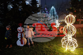 Ямбол - община Тунджа - коледна елха - светлини