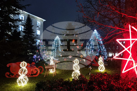 Ямбол - община Тунджа - коледна елха - светлини