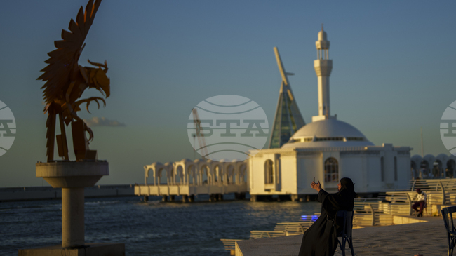 Иран атакува американска база в Саудитска Арабия, Рияд съобщава за прихванати ракети