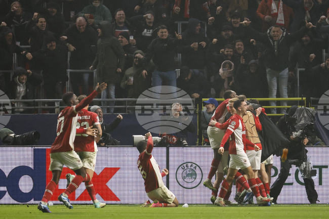 Антверп с национала Росен Божинов в състава си надигра Мехелен в белгийския елит