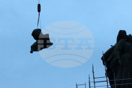 Паметник на съветската армия - демонтаж