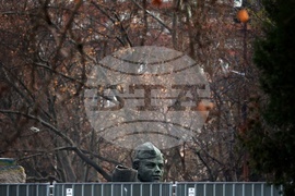 Паметник на съветската армия - демонтаж