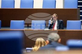 Парламент - заседание