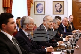 Румен Радев - Байрам Бегай - пленарни разговори