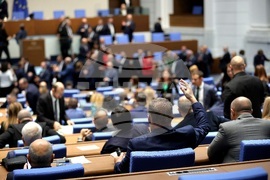 Парламент - заседание