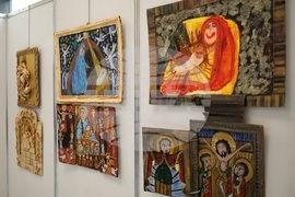 Парламент- изложба "Да бъде светлина"