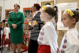 Парламент- изложба "Да бъде светлина"