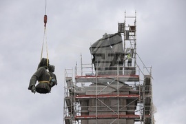 Паметник на съветската армия - демонтаж