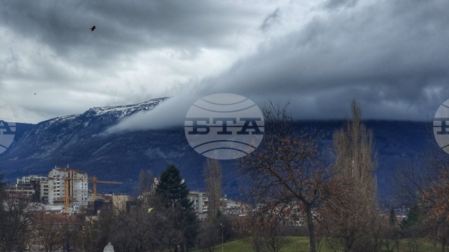 Времето не е подходящо за туризъм в планините, съобщиха от Планинската спасителна служба на БЧК