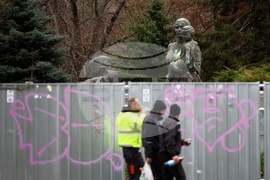 Паметник на съветската армия - демонтаж