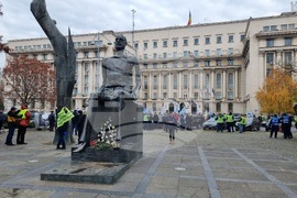 Румъния - полицаи - протест