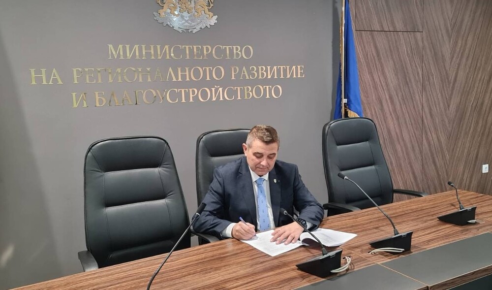 Община Русе: Държавата отпусна договорените допълнителни 3,2 млн. лв. на Община Русе за основен ремонт на улици