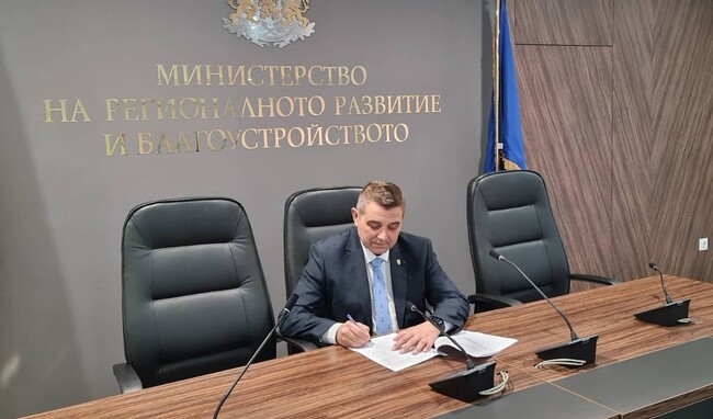 Община Русе: Държавата отпусна договорените допълнителни 3,2 млн. лв. на Община Русе за основен ремонт на улици