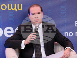 Снимка: Висше училище по телекомуникации и пощи