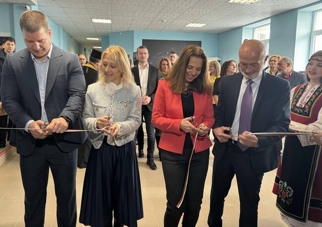 Министър Стойчева: В Стара Загора ще се изгради една от осемте водородни долини в Европа