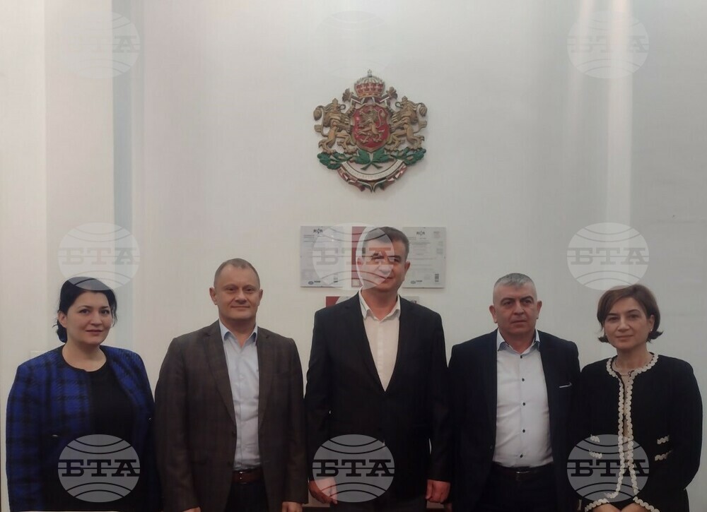 БДЖ подписа договор за поддръжка на локомотивите „Смартрон“