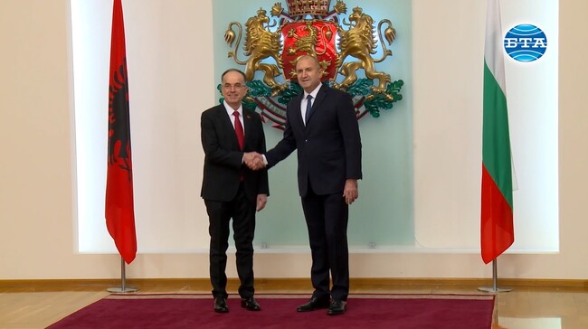 Президентът Румен Радев и албанският му колега Байрам Бегай разговаряха на „четири очи“