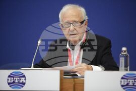 Национален пресклуб на БТА - форум